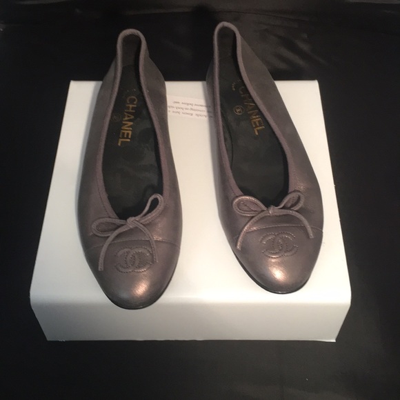 CHANEL Shoes - Chanel Flats